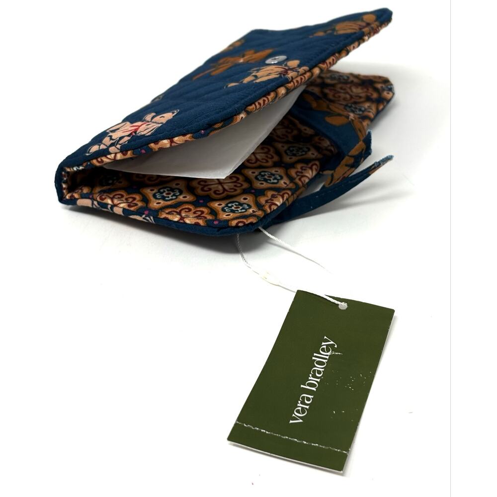 Vera Bradley Bunch of Bears Tab Wallet EXACT NWT 2025 Teddy Bears Blue Red - Picture 12 of 13